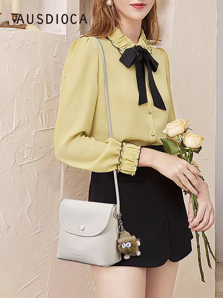 Fashionable bag cowhide with high quality